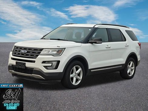 Used 2016 Ford Explorer XLT AWD/4WD image 13