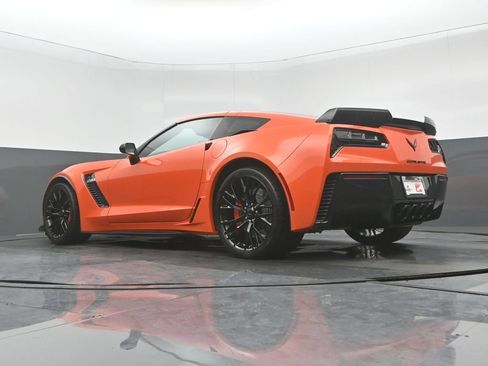 Used 2019 Chevrolet Corvette Z06 RWD image 24