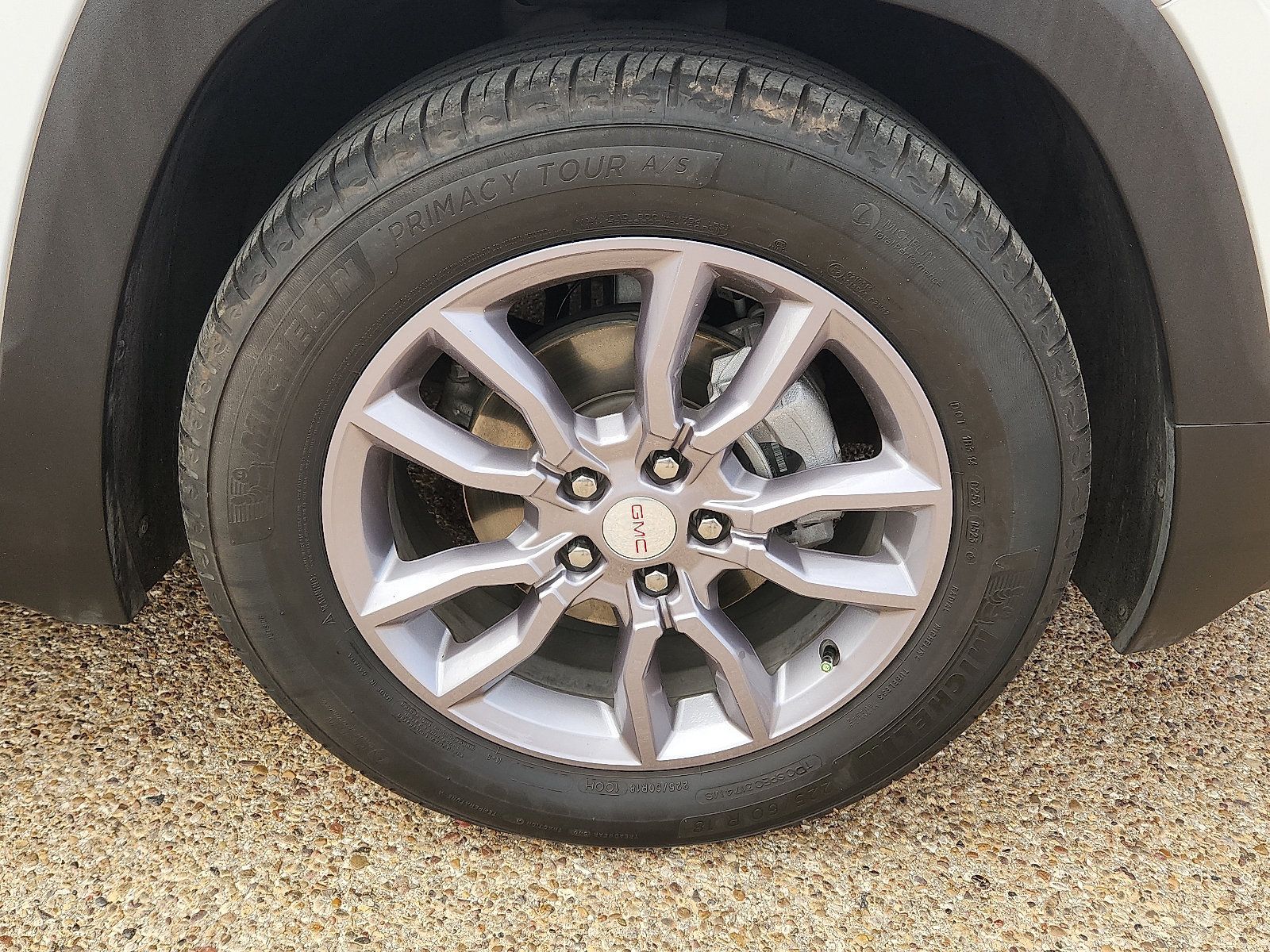 Used 2023 GMC Terrain SLT w/ Tech Package FWD image 8
