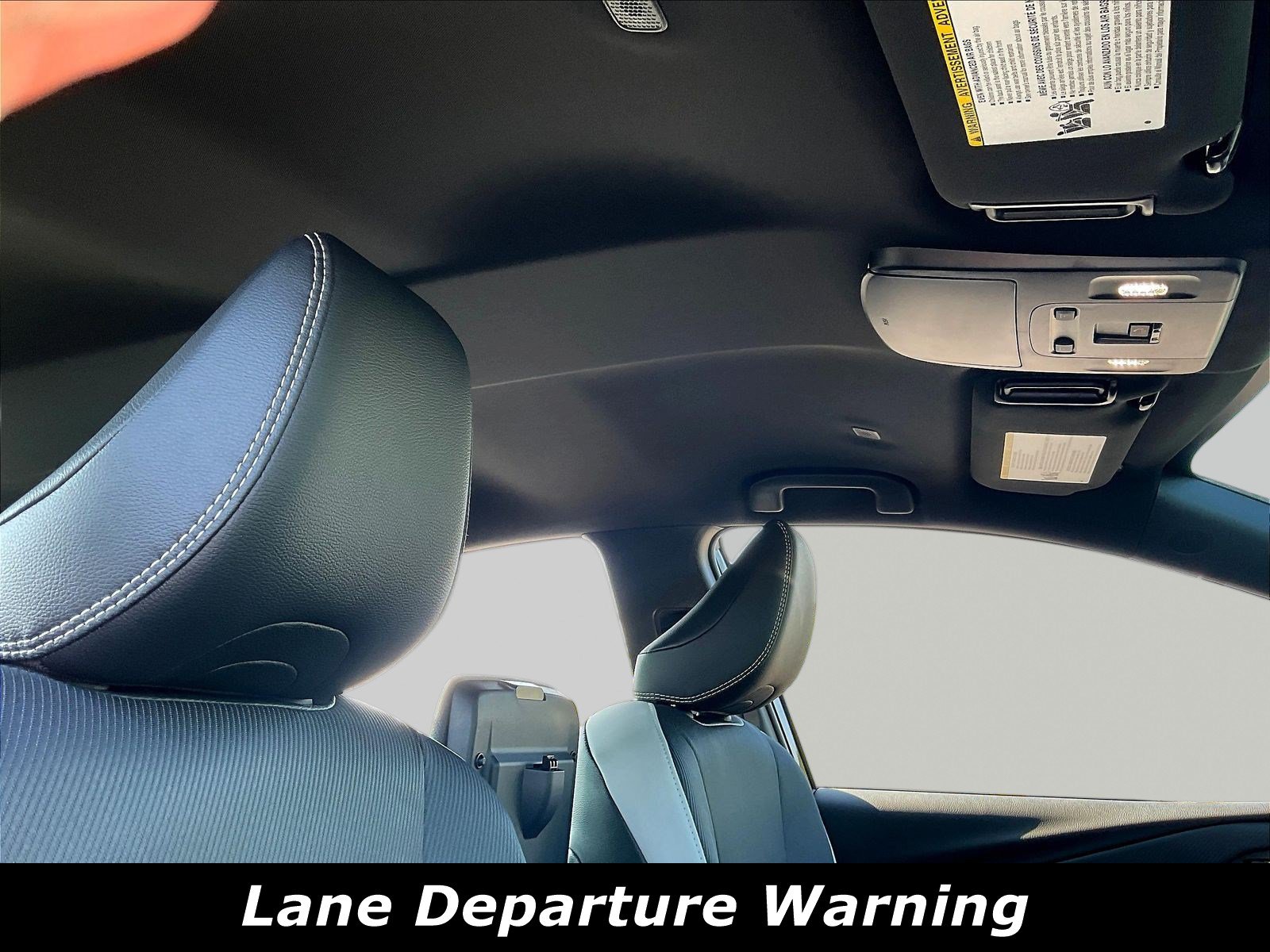 Used 2026 Toyota Camry SE AWD/4WD image 12