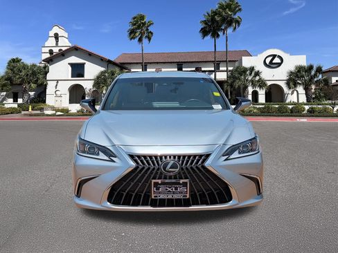 Used 2023 Lexus ES 350 w/ Premium Package FWD image 6