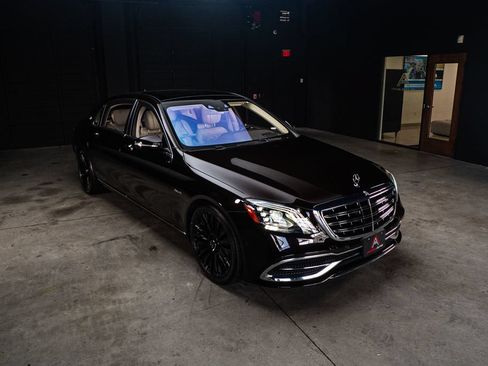 Used 2018 Mercedes-Benz Maybach S 560 4MATIC image 9