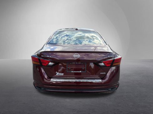 Used 2023 Nissan Altima 2.5 SV AWD/4WD image 4