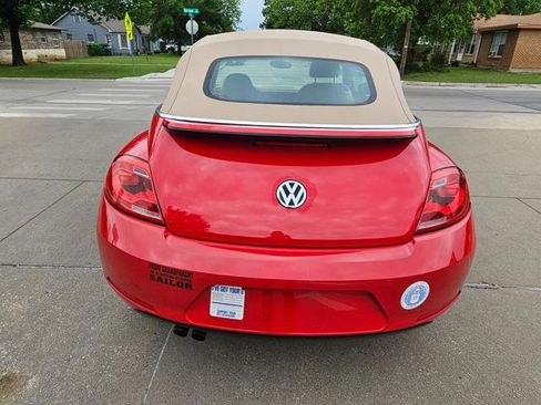 Used 2015 Volkswagen Beetle 1.8T image 4