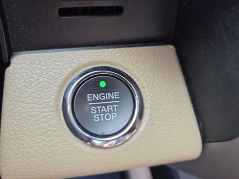 Used 2020 Ford F150 Lariat AWD/4WD image 32