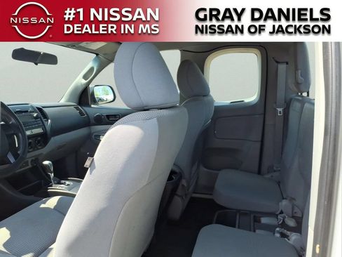 Used 2012 Toyota Tacoma PreRunner RWD image 26