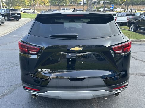 Certified 2023 Chevrolet Blazer LT w/ Convenience Package image 6