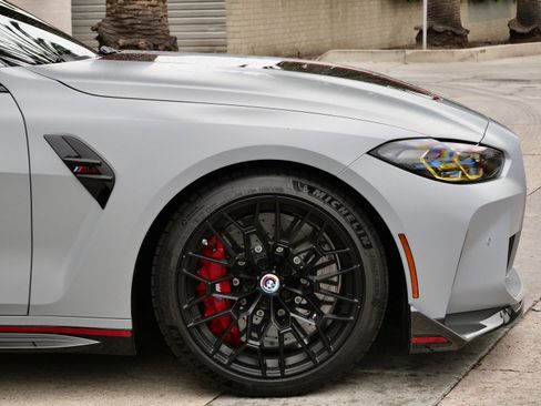 Used 2023 BMW M4 CSL image 13