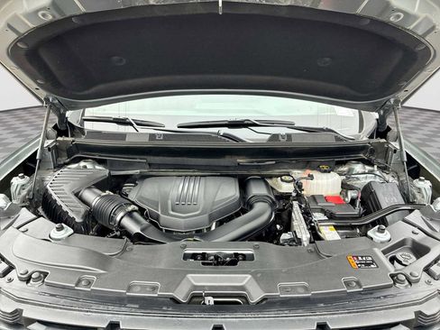 Certified 2025 GMC Acadia Elevation w/ Elevation Premium Package image 30