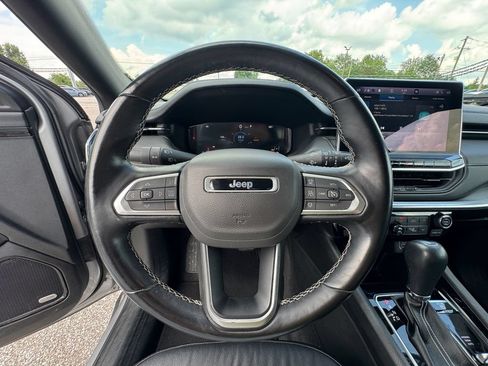 Used 2022 Jeep Compass High Altitude AWD/4WD image 21