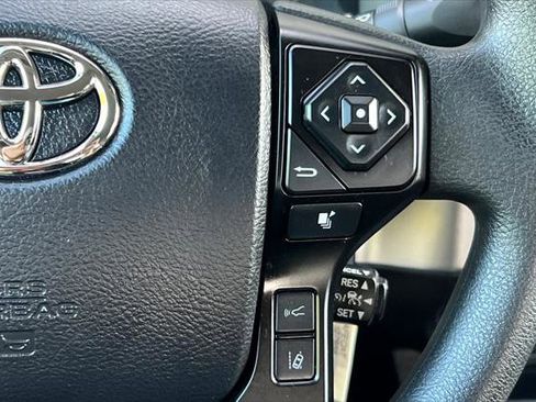 Certified 2022 Toyota Tacoma SR image 24
