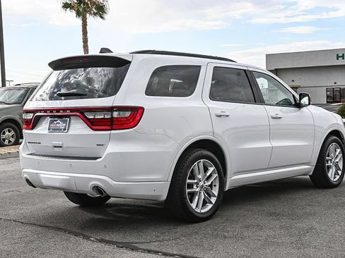 Used 2023 Dodge Durango GT RWD image 9