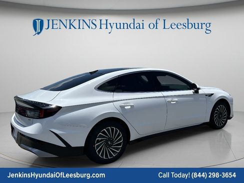 New 2026 Hyundai Sonata SEL FWD image 5
