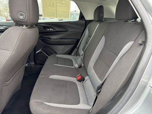 Used 2024 Chevrolet TrailBlazer LS image 13
