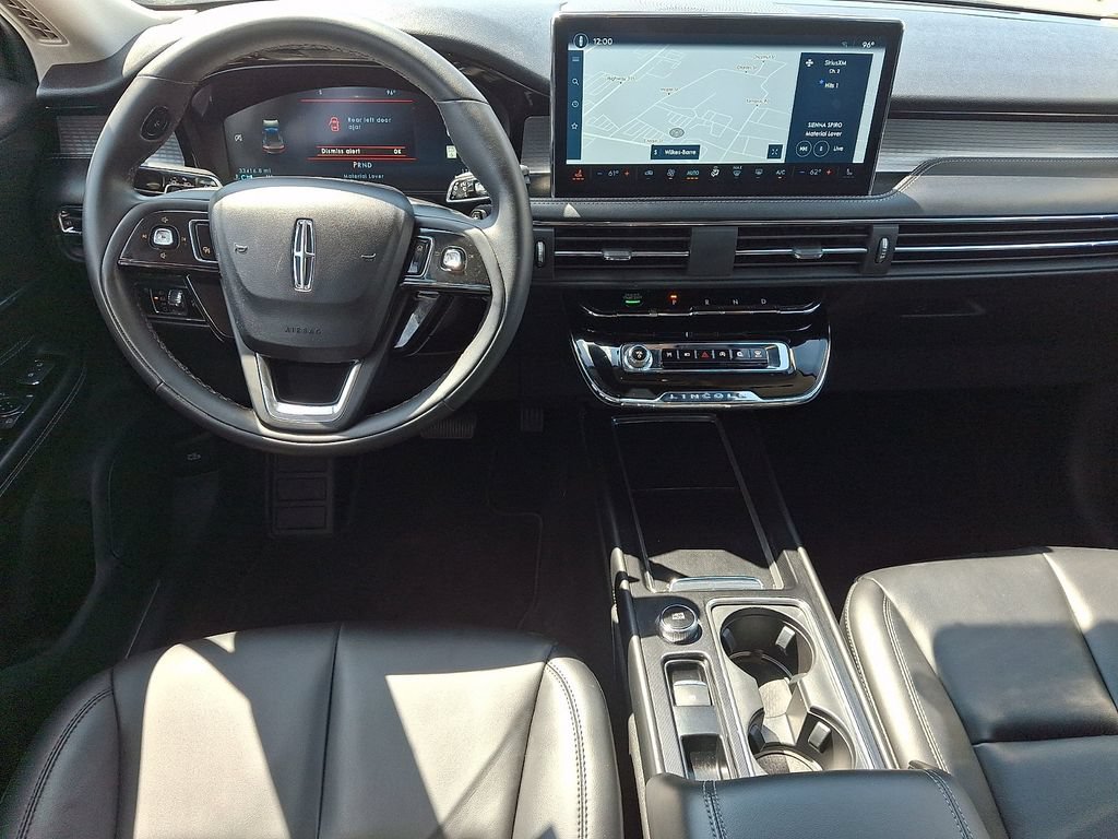 Certified 2023 Lincoln Corsair AWD image 11