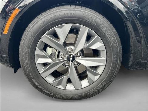 Used 2025 Kia Sportage SX image 26