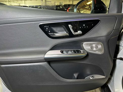 Used 2025 Mercedes-Benz GLC 300 GLC 300 image 21