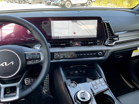 New 2025 Kia Sportage X-Line Prestige image 13