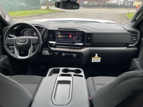 New 2026 GMC Sierra 1500 Elevation image 20