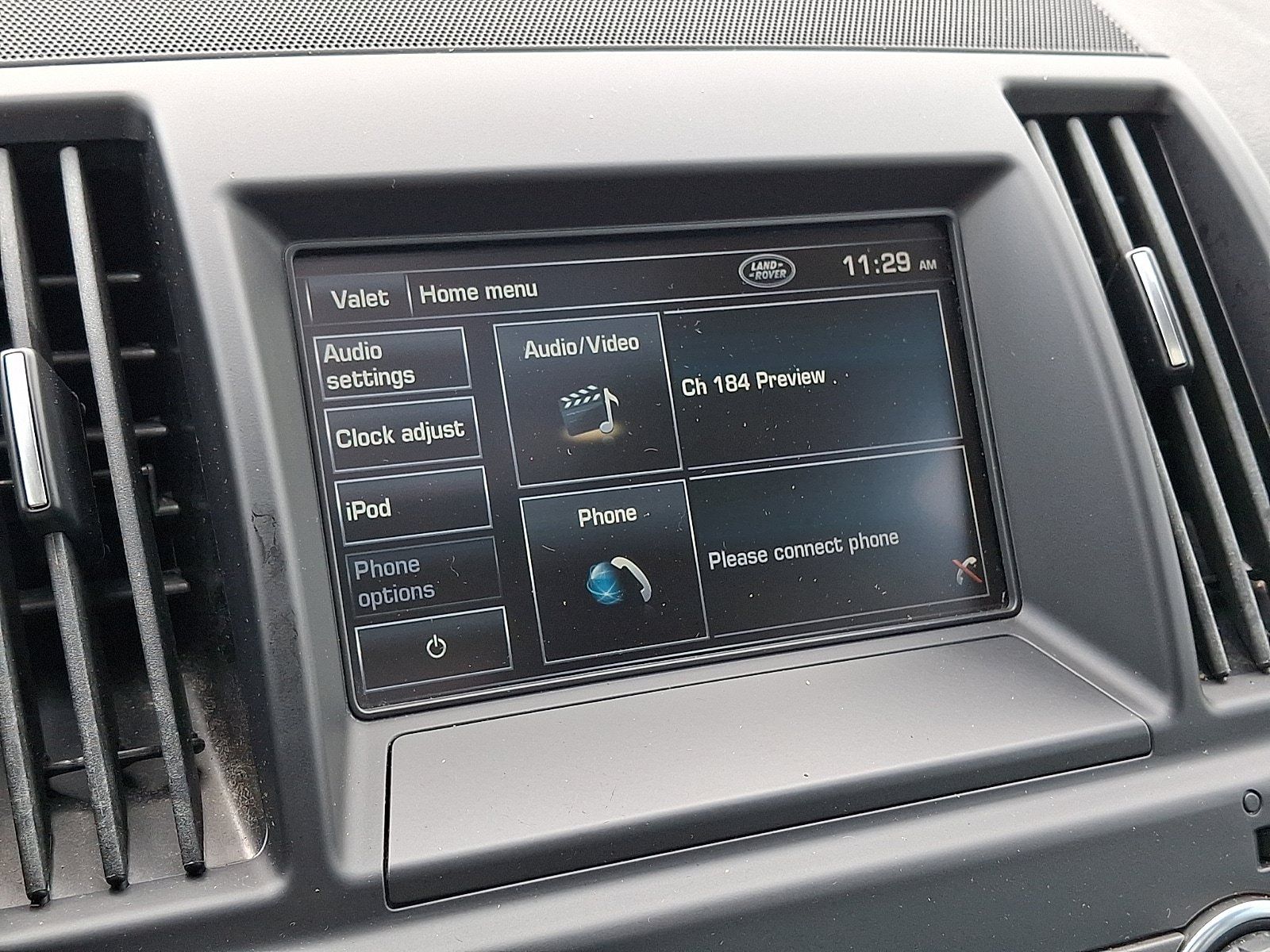 Used 2013 Land Rover LR2 AWD/4WD image 19