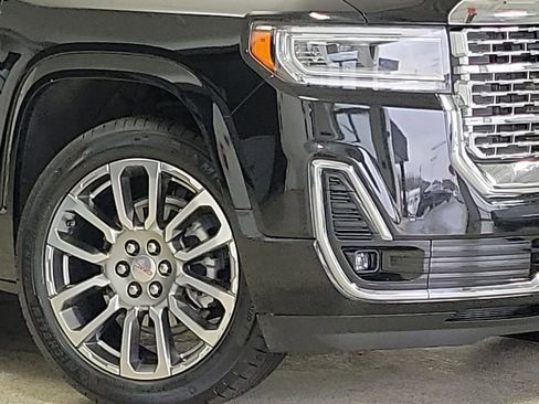 Certified 2022 GMC Acadia Denali w/ Denali Ultimate Package image 3