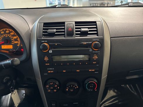 Used 2009 Toyota Corolla S image 28