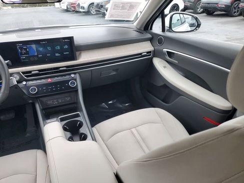 Certified 2025 Hyundai Sonata SEL image 22