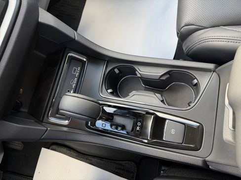 New 2025 Subaru Ascent Bronze Edition image 24