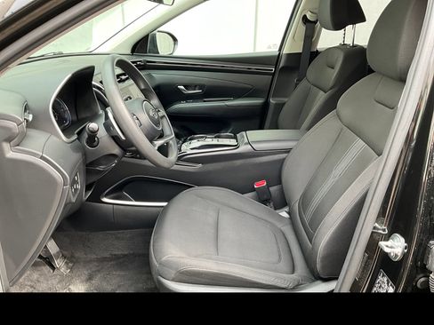 Used 2024 Hyundai Tucson Blue AWD/4WD image 2