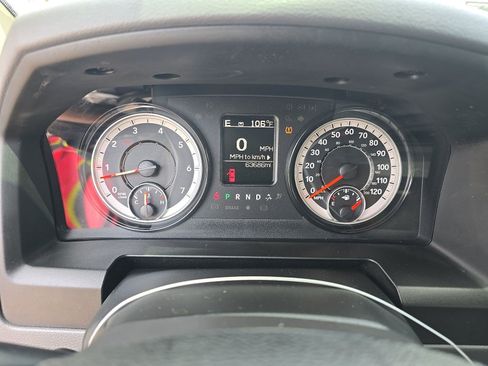 Used 2020 RAM 1500 Tradesman w/ Tradesman SXT Package RWD image 10