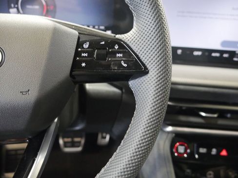 New 2026 Audi SQ5 Premium Plus image 38