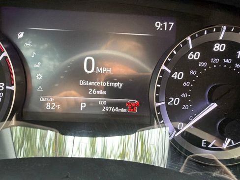 Used 2024 Toyota Highlander XSE FWD image 11