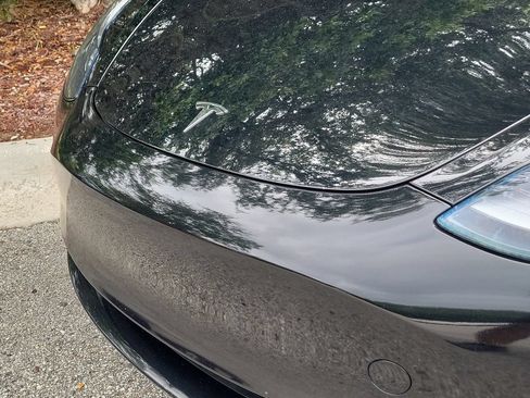 Used 2023 Tesla Model 3 Standard Range RWD image 4