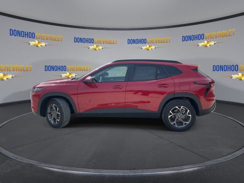 New 2026 Chevrolet Trax LT FWD image 8