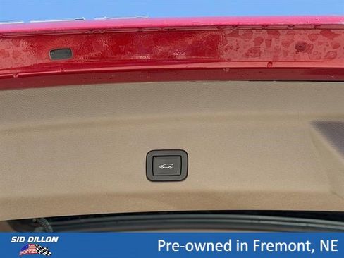 Used 2024 GMC Yukon XL Denali w/ Denali Reserve Package AWD/4WD image 7