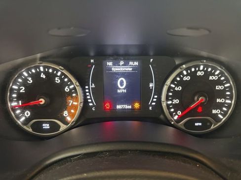 Used 2018 Jeep Renegade Sport w/ Power & Air Group image 4