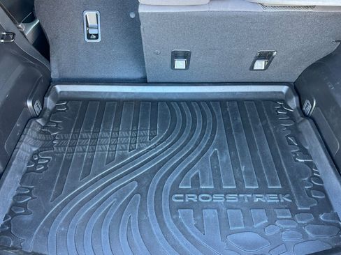 Used 2024 Subaru Crosstrek 2.0i Premium image 16