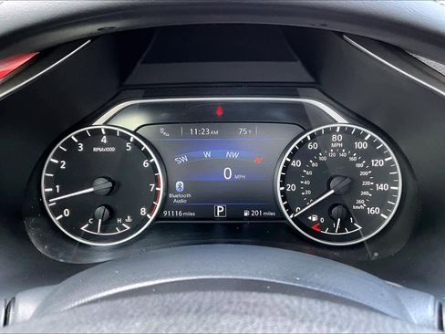 Used 2015 Nissan Murano Platinum w/ Platinum Technology Package AWD/4WD image 23