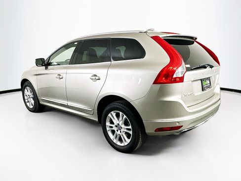 Used 2015 Volvo XC60 T5 Premier image 5