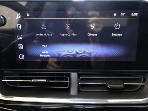 New 2026 Chevrolet Trax RS w/ Sunroof Package FWD image 25