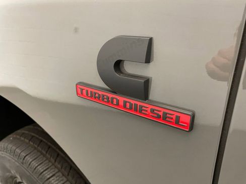 New 2026 RAM 3500 Laramie AWD/4WD image 13
