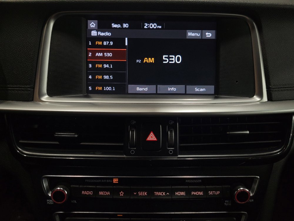 Used 2020 Kia Optima LX FWD image 25