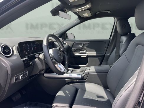 Used 2025 Mercedes-Benz GLA 250 image 9