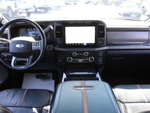 Used 2024 Ford F350 Platinum w/ Tremor Off-Road Package AWD/4WD image 16
