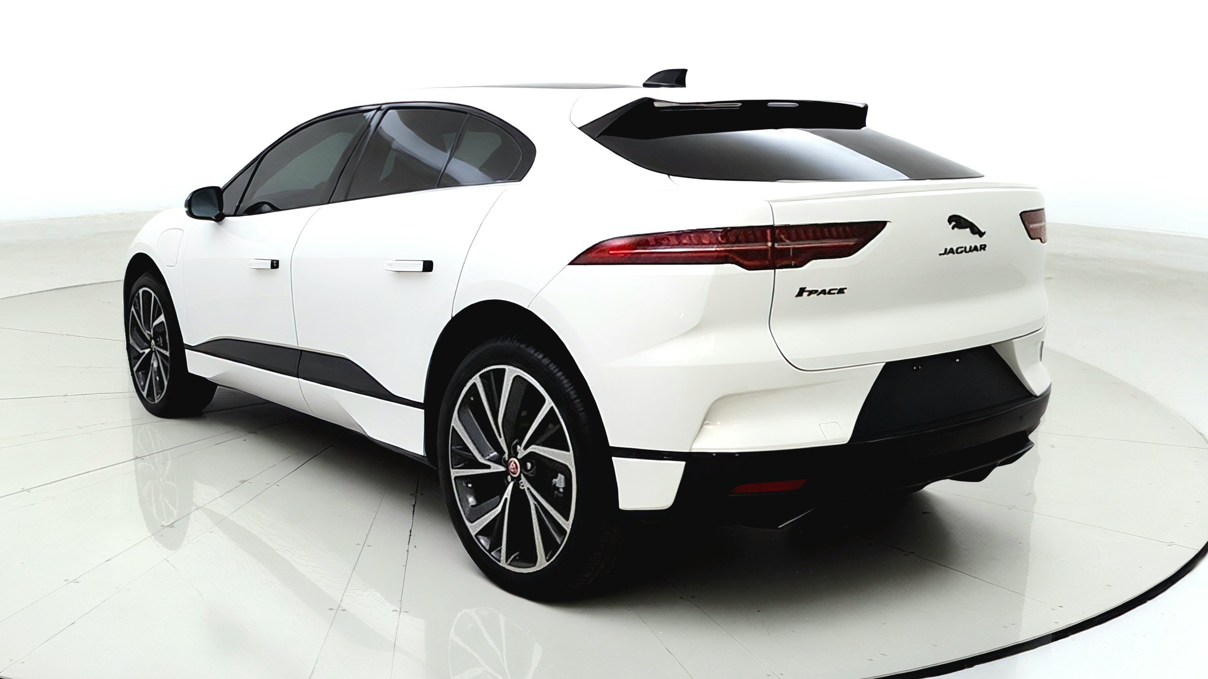Used 2023 Jaguar I-PACE HSE AWD/4WD image 5
