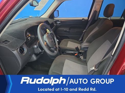 Used 2017 Jeep Patriot Sport FWD image 9