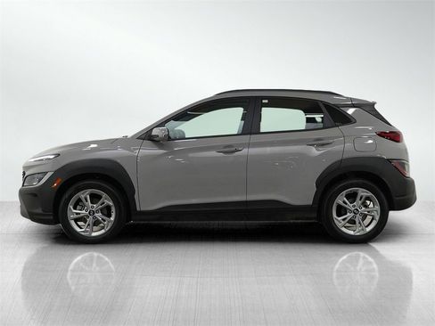 Used 2023 Hyundai Kona SEL image 2