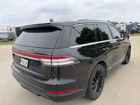 Used 2022 Lincoln Aviator Reserve w/ Equipment Group 201A AWD/4WD image 7