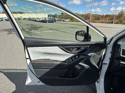 Used 2019 Subaru Crosstrek 2.0i Limited w/ Moonroof Package image 24