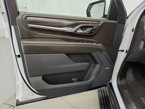 Used 2023 GMC Yukon Denali image 31